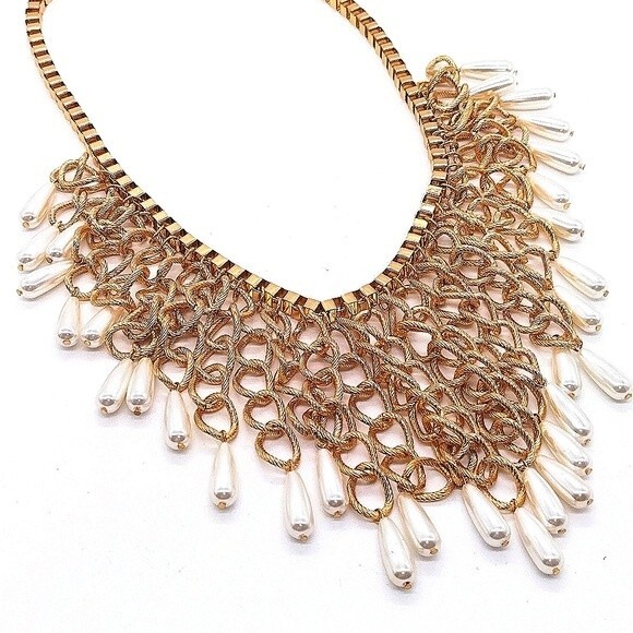 Stunning CHICO'S 20" Pearl Drops Statement Necklace in Gold Tone Franco Chain - Picture 1 of 6